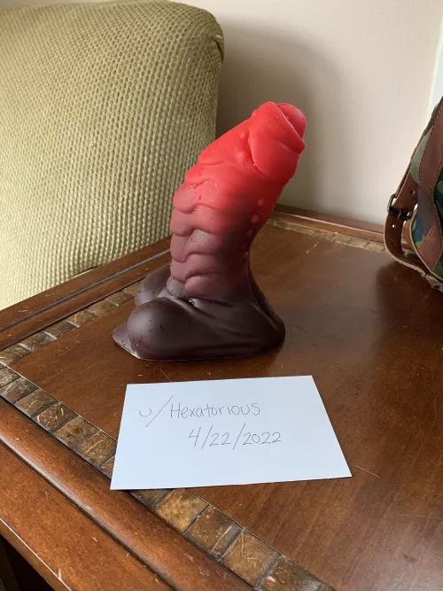 WTS M/M Flint in Crimson Drake by Hexatorious