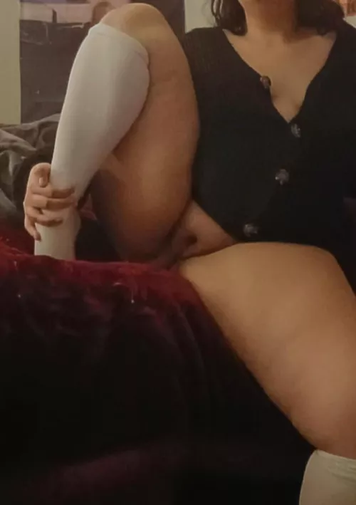 wwyd if I was your roommate and I flashed my pussy to you~ by BabieGremlin