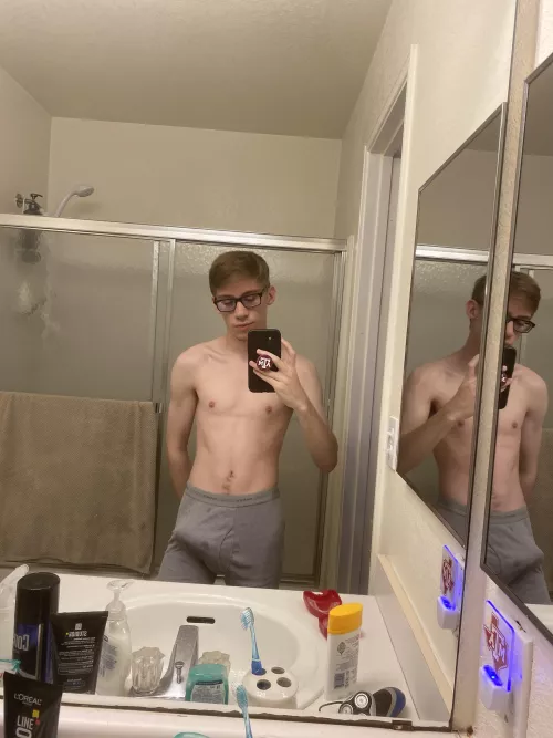 Y’all give me some new pic ideas by infectedsoup