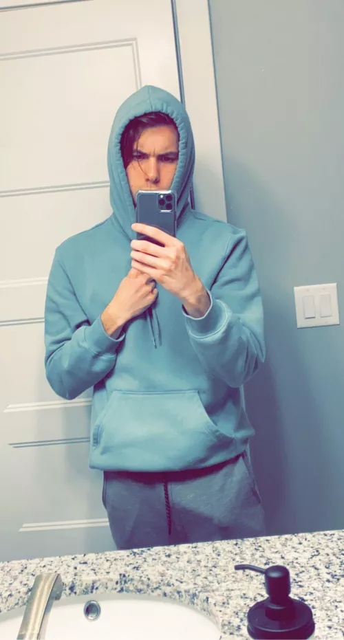 Y’all see somethin? by imaginist96