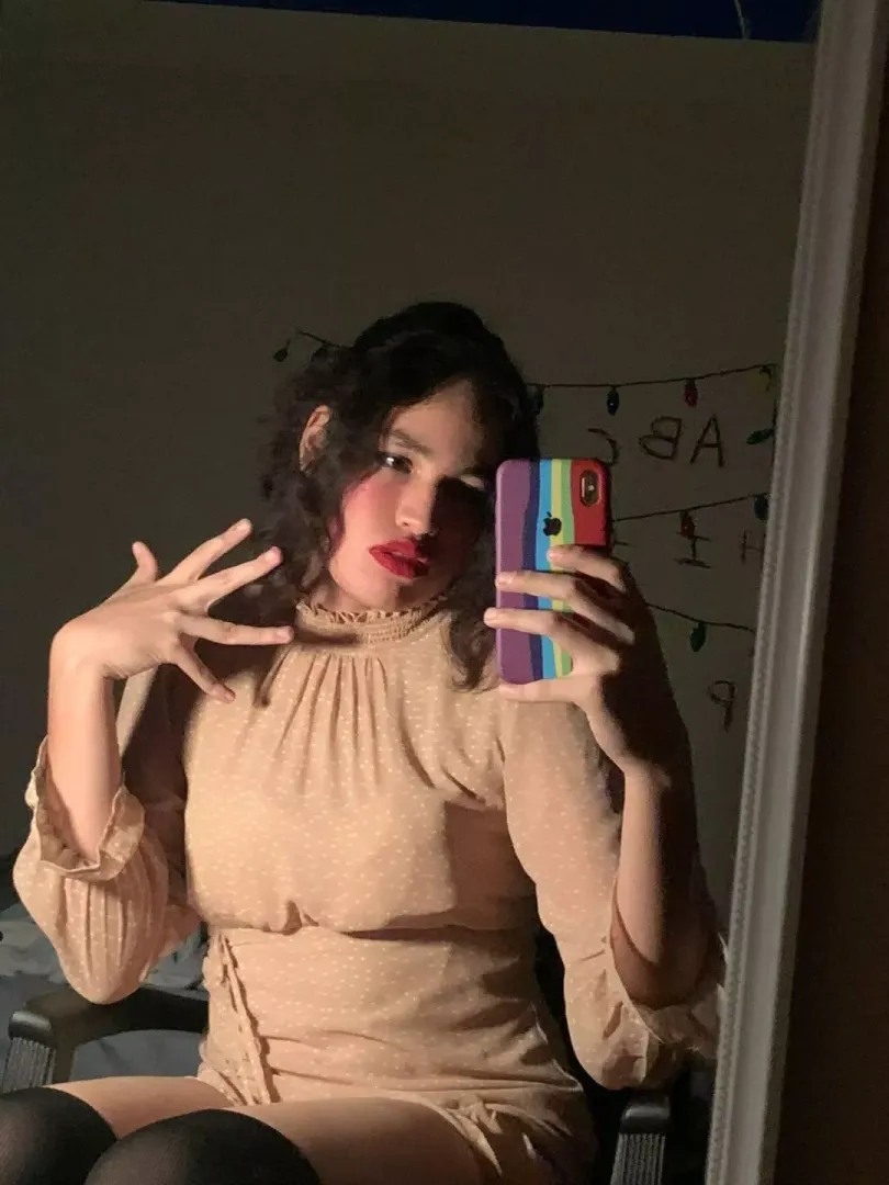 y'all think I can pass as Fem? thanks 💕 posted by imbadwithusernamesss