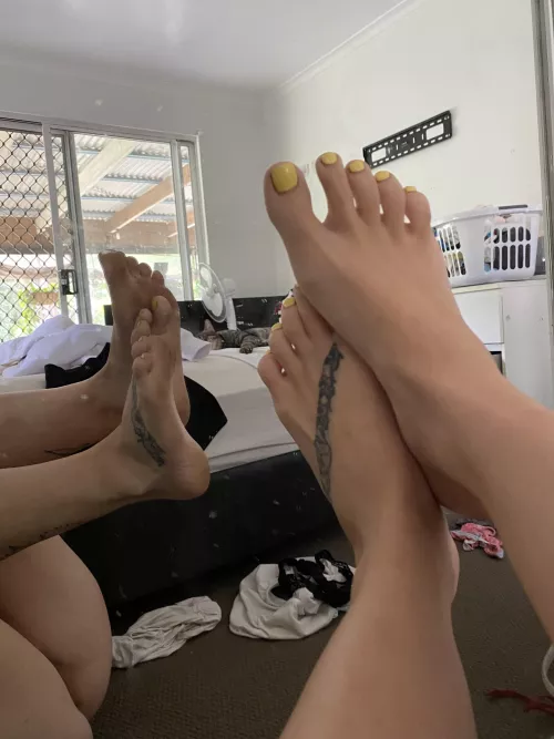 Yellow ❤️ by Cute_peach999