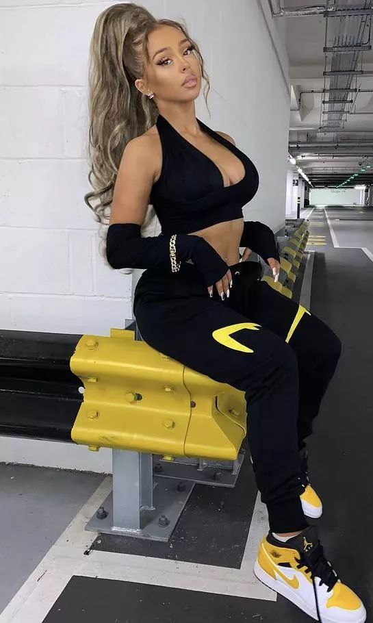 Yellow posted by MasterpieceNeat7220