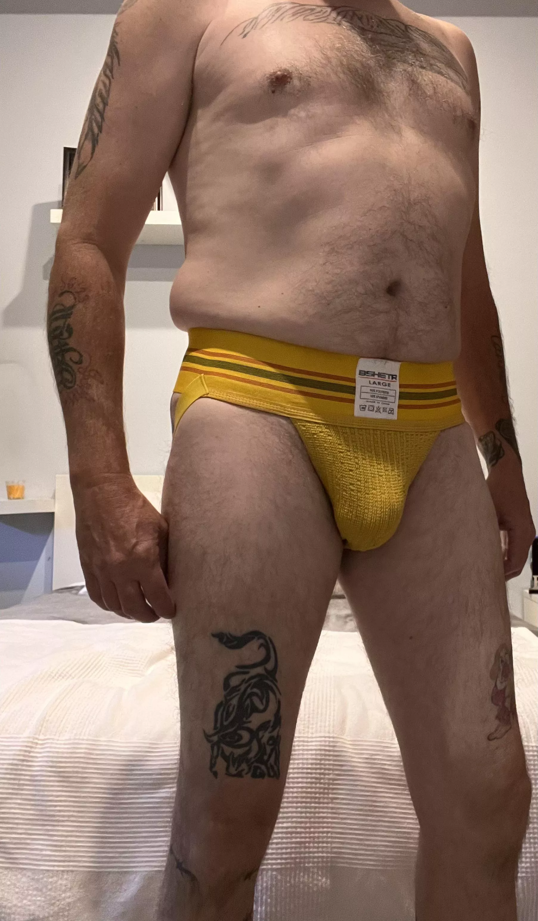 Yellow is the color today posted by TopDaddy50