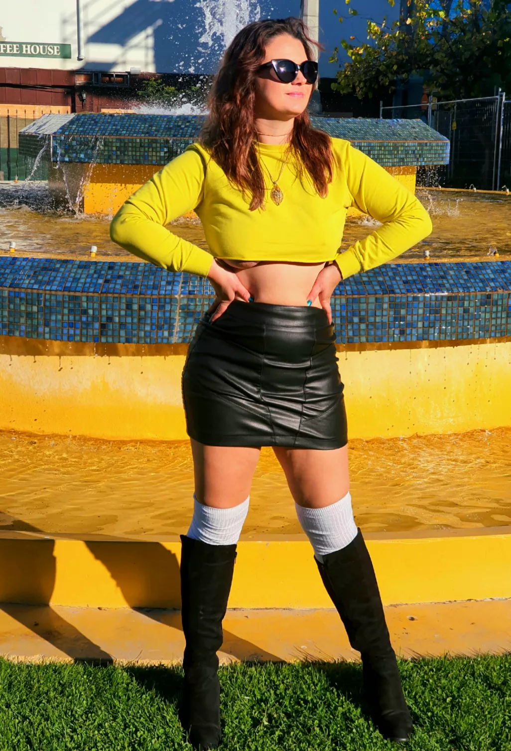 yellows my colour posted by PerkyKatherine