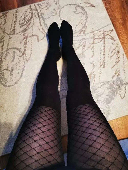 Yes or No by Zealousideal-Eagle44