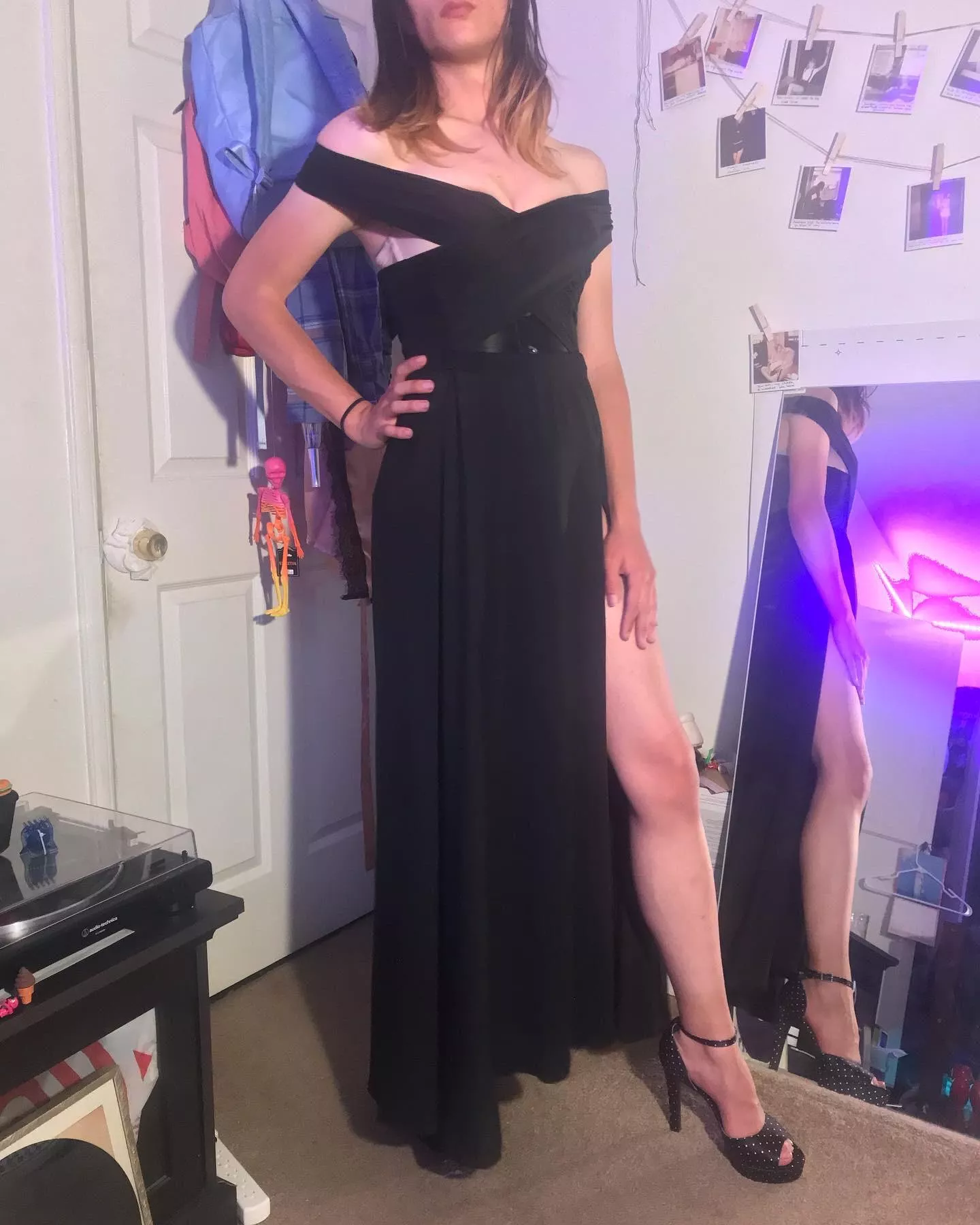 Yes, thats a skeleton posted by BetterThanStarlight