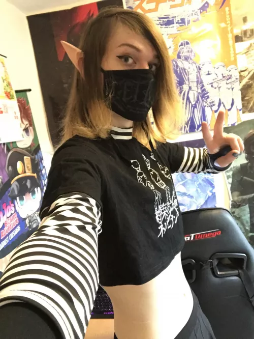 Yes these are my real ears smh by PipyLonTeZ