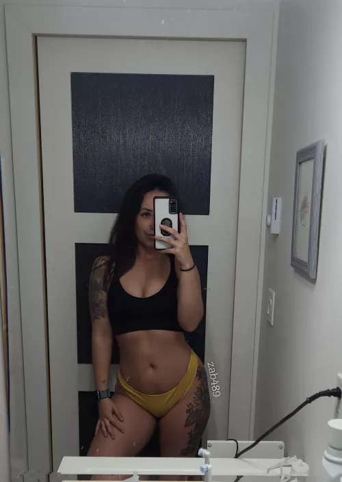 yesterday's workout is showing through today 😝 by Zab489