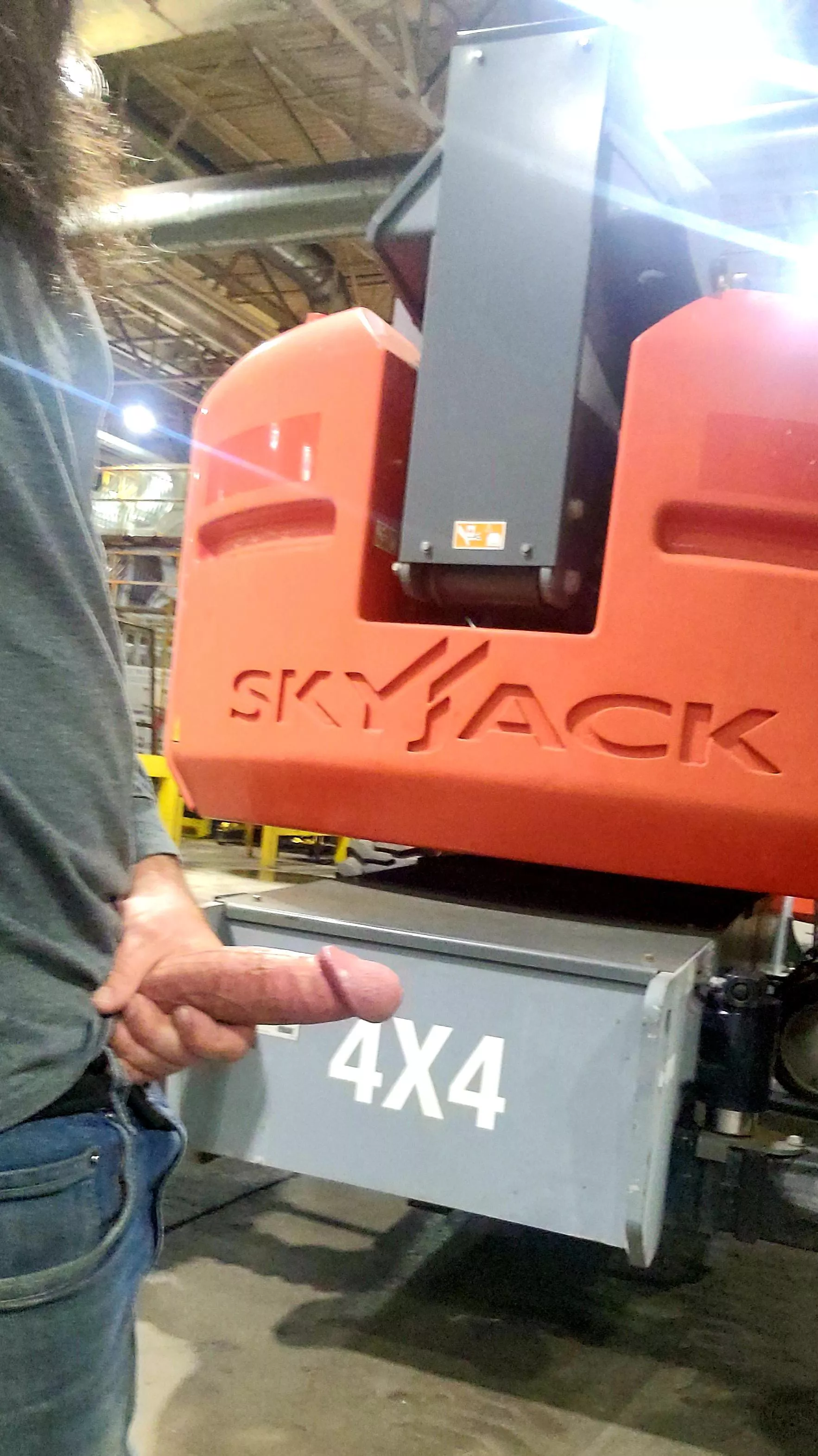 Yet again, another HARD day at work. Really wish I had someone willing and able to help me out!!! posted by MrNiCeGuY520