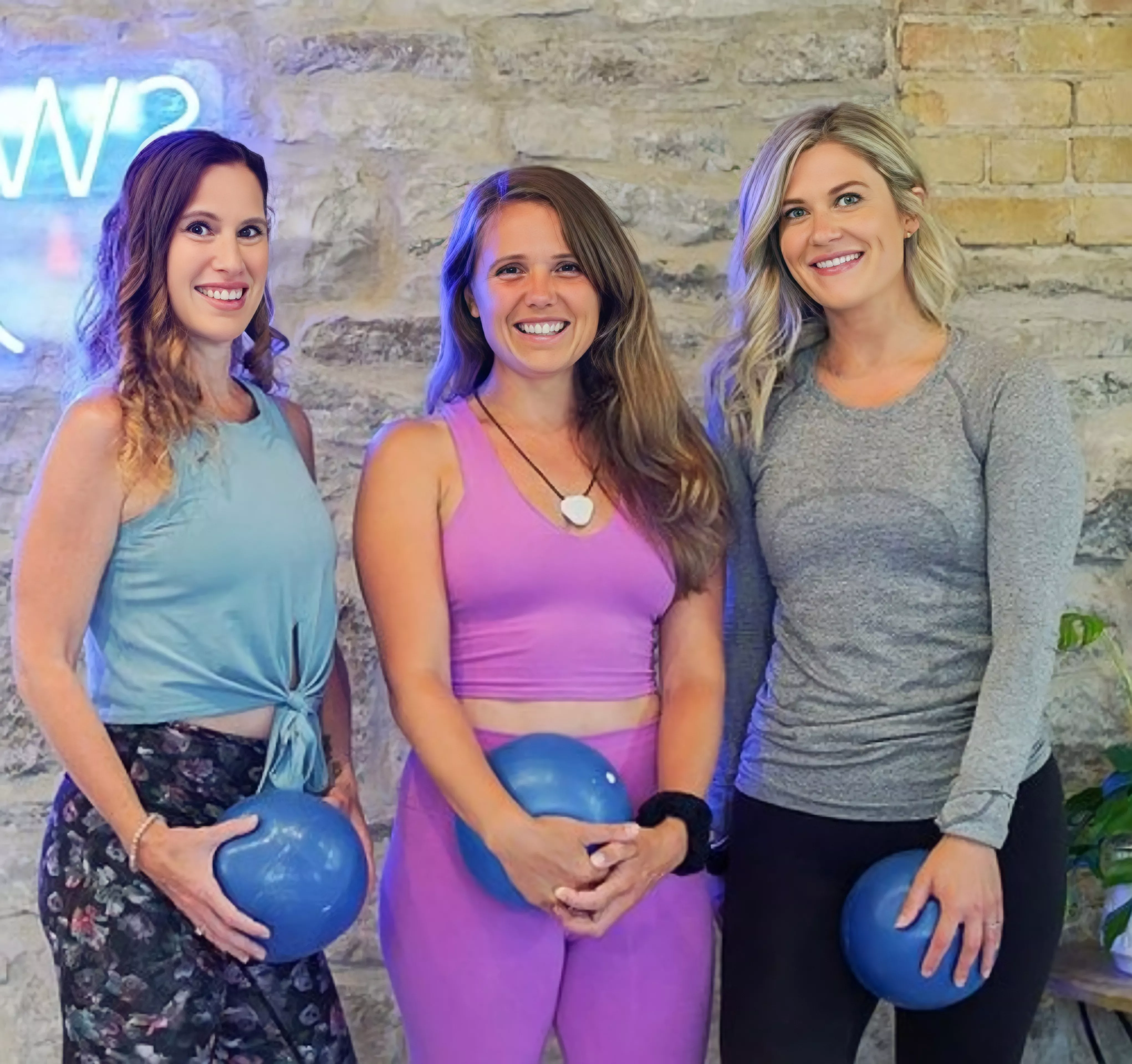 yoga milfs posted by anonfick