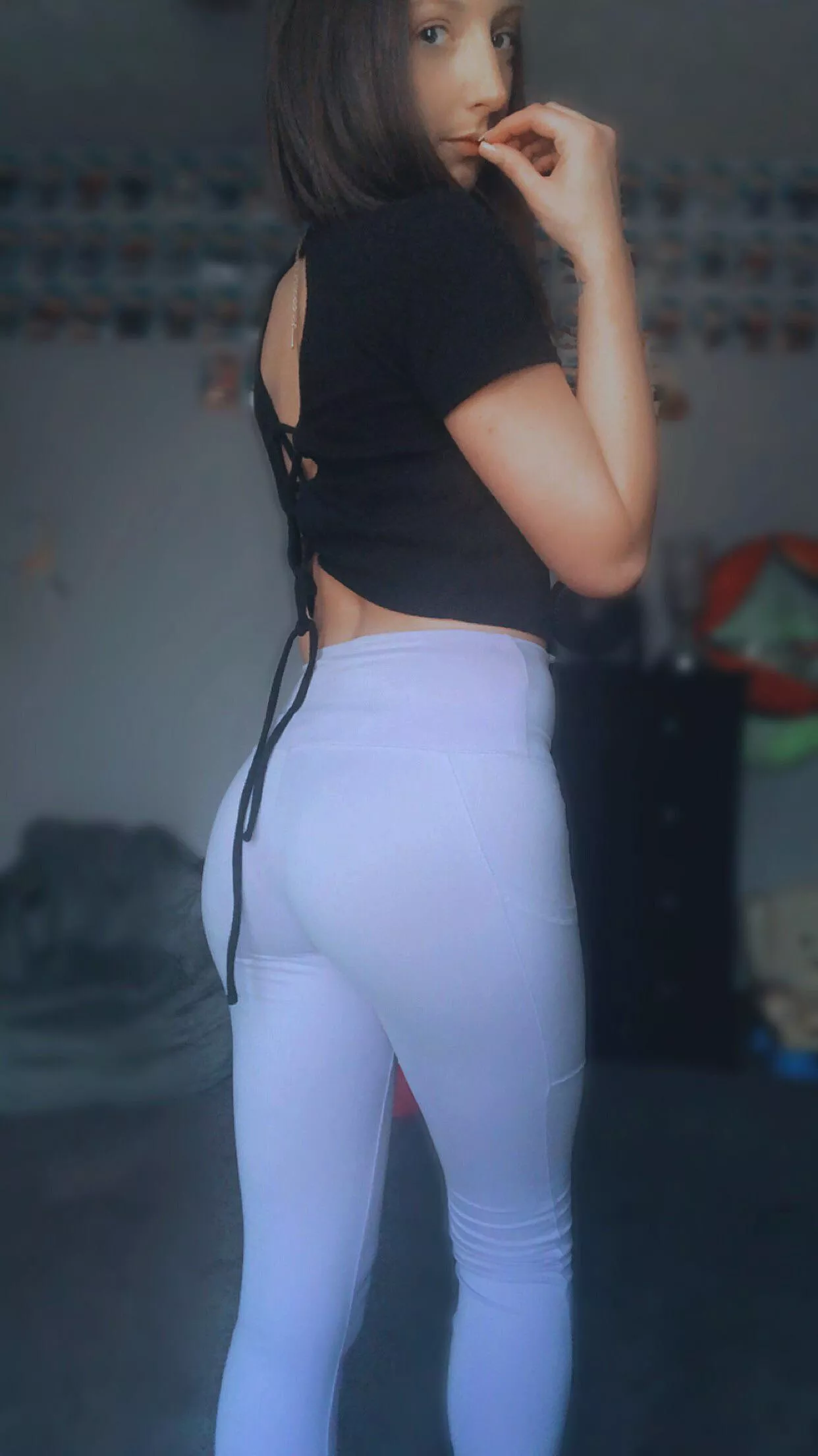 Yoga Mondays’ are THE BEST! posted by petite_brun3tte