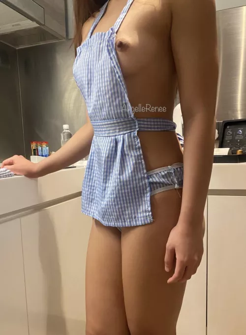 You called for cleaning services?😉😘 by angelgirlnextdoor