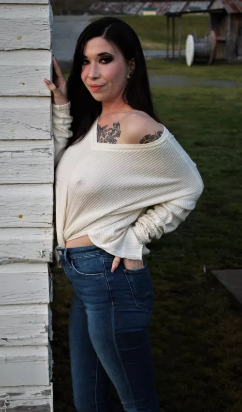 you can see completely through this shirt 🤭 by tattedbabe26