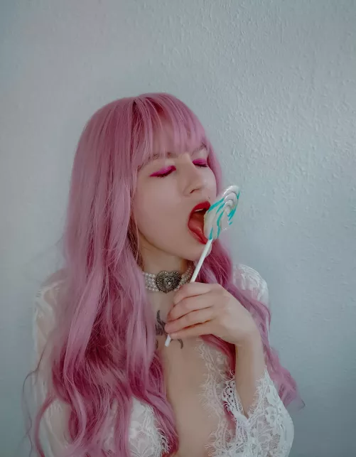 You can trust me all your secret desires💜👄, my free link below 🍒 by Sisuuz