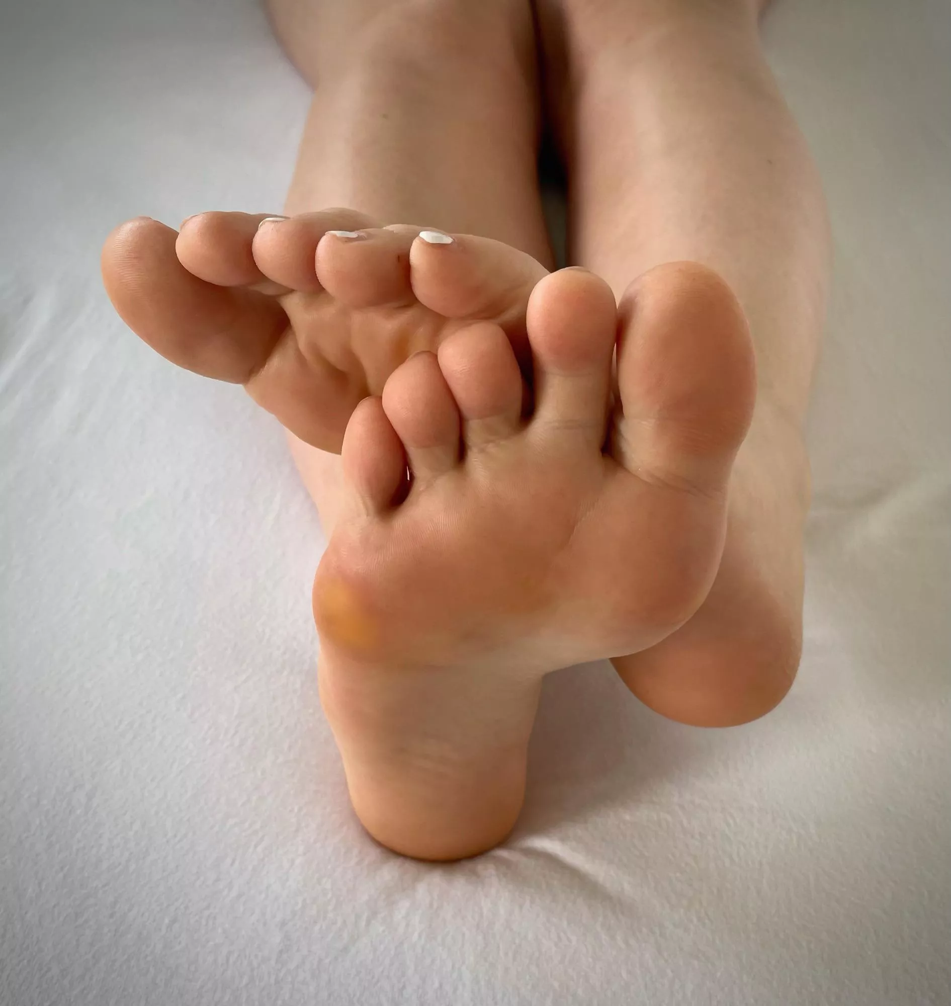 You can’t imagine how soft my soles are 😍 posted by Britty-Feet