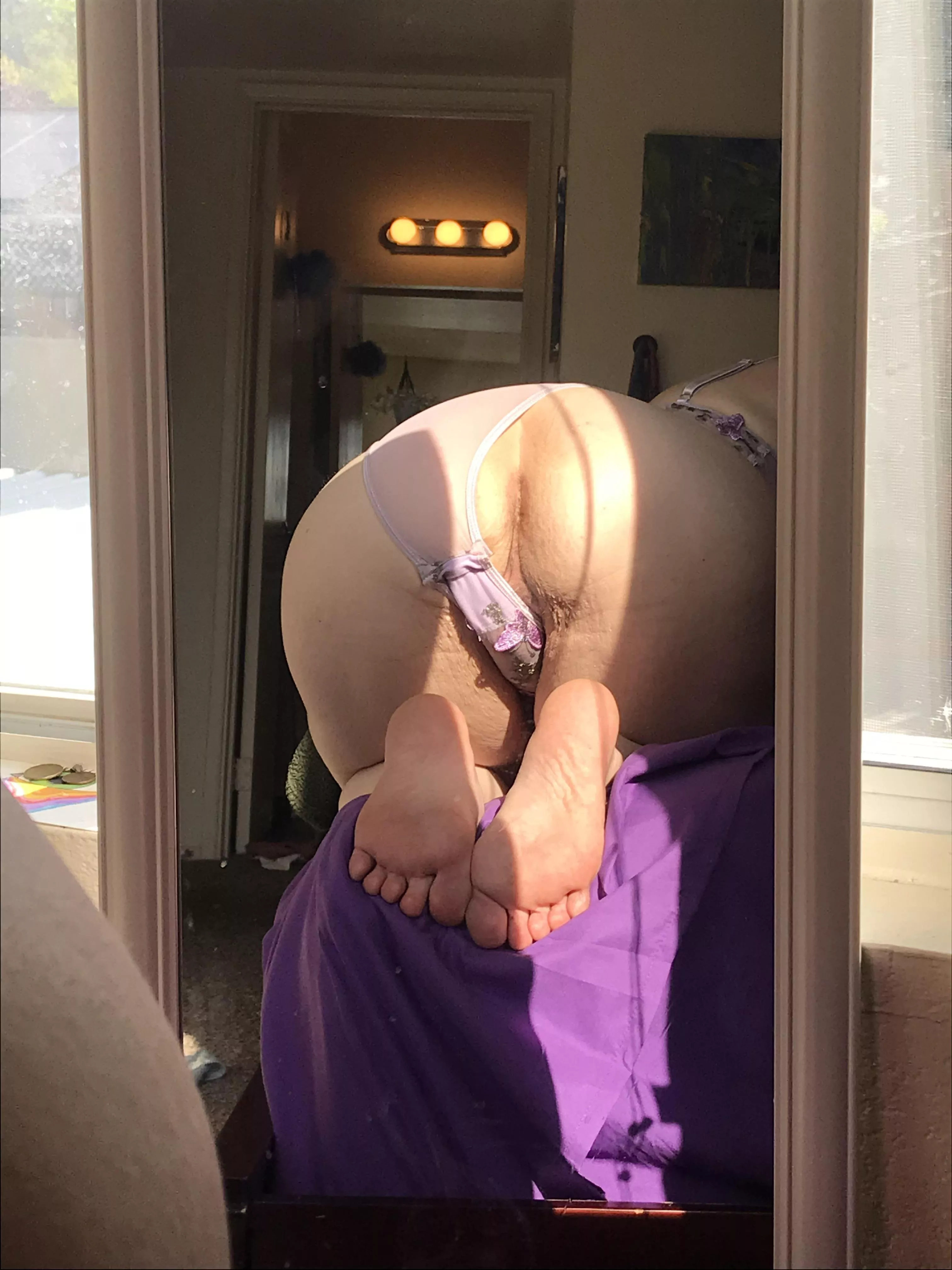 You catch me like this, what do you do (: posted by SpitInMyMouth420_