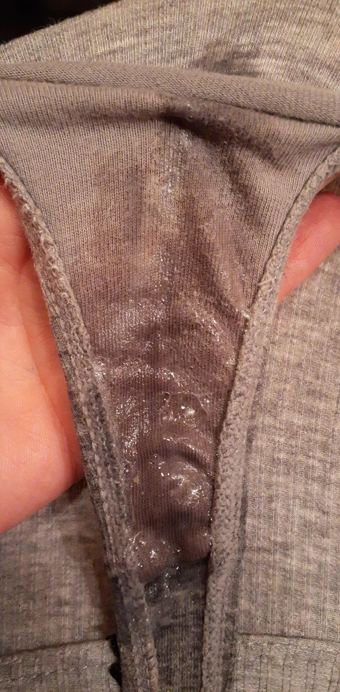 You give me such a wetty 😻💦 posted by stonerchicforyou