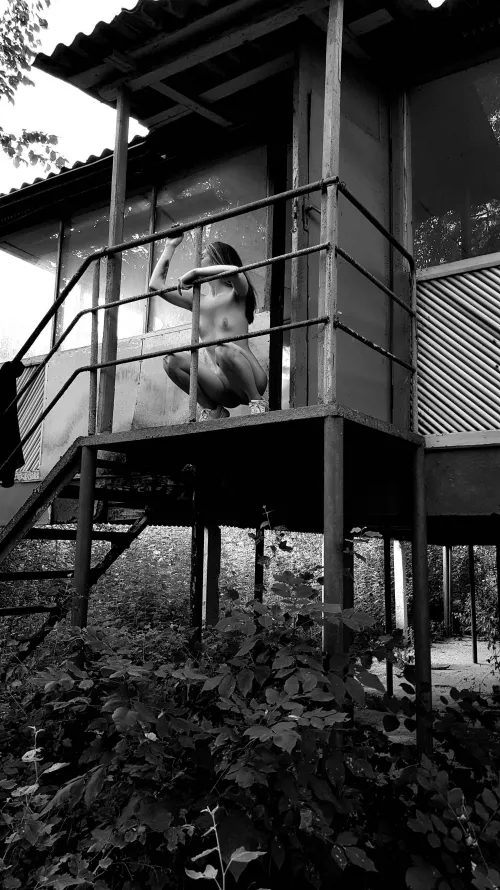 You go out for a smoke and you see me, wyd? [F] [IMG] by pantylessmiss