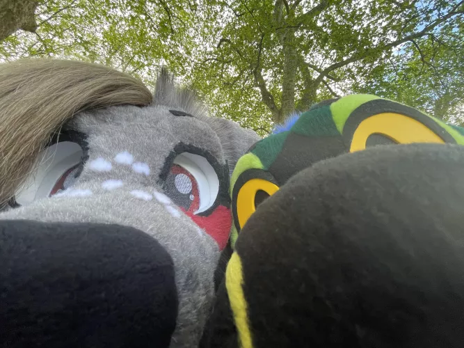 You got games on your phone? by VampyBooXO