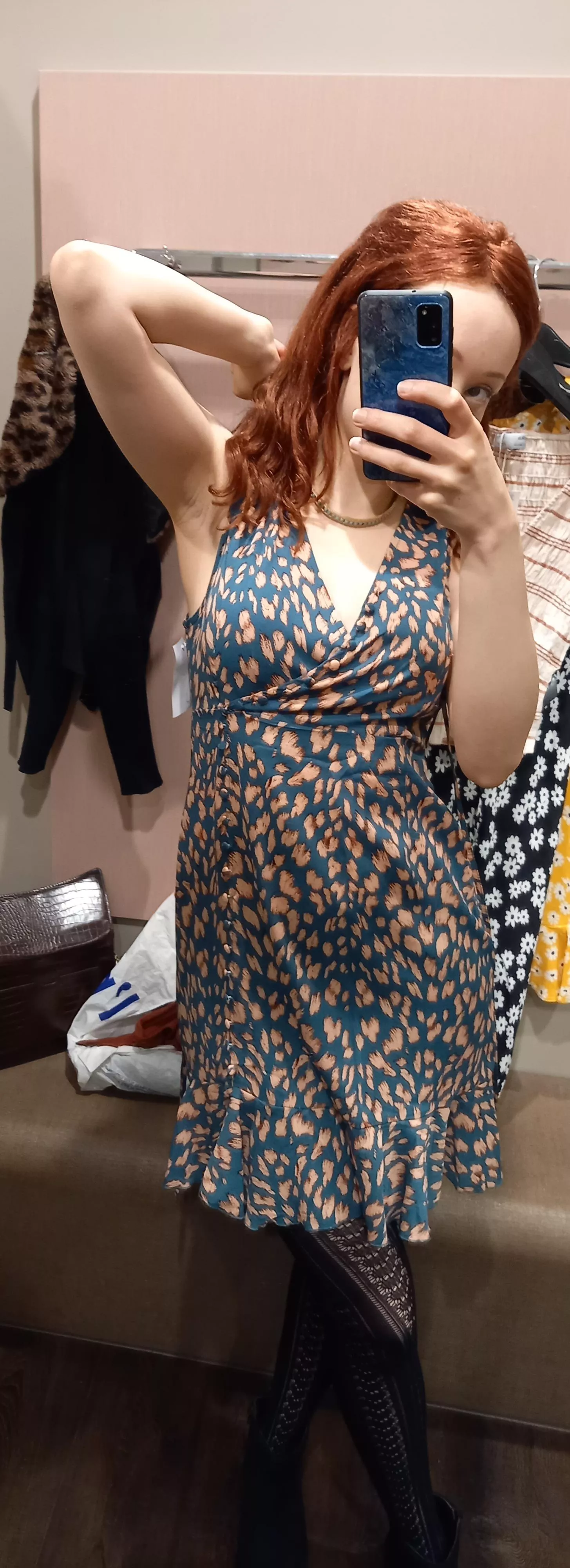 You have a new kink: armpit sniffing. posted by xLucinderx