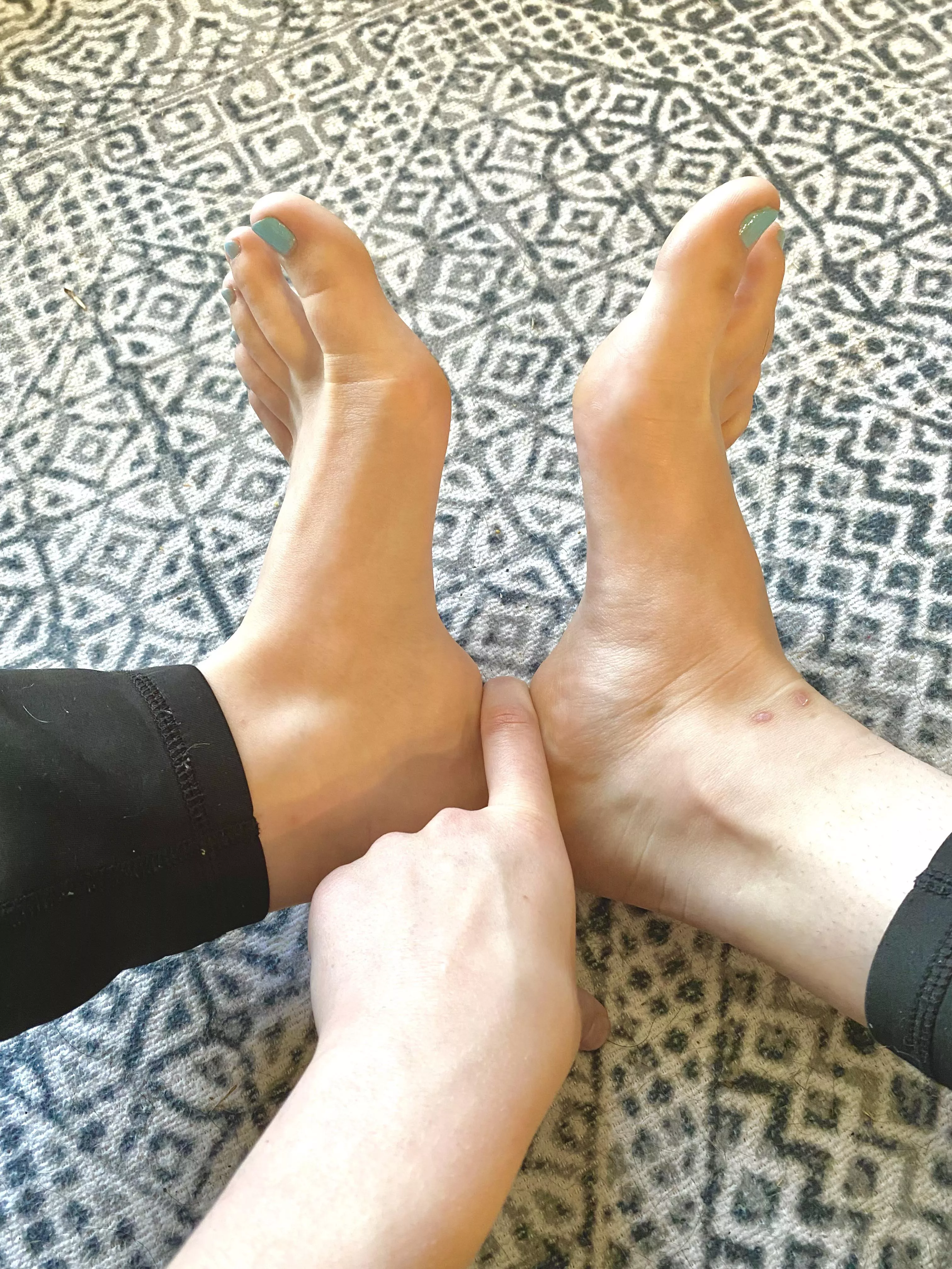 You know what goes right there😏💋 posted by Mayevans