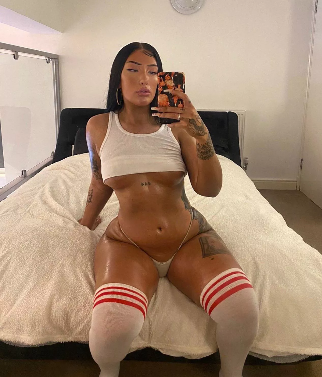 You letting me get on top? posted by Realchinxx