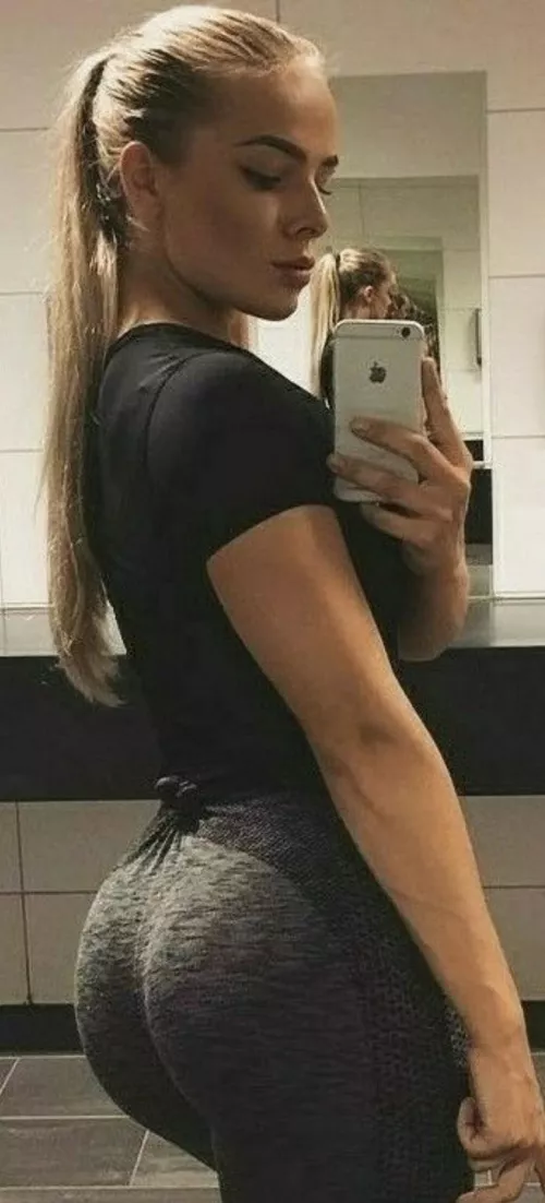 You like it by ghost4748