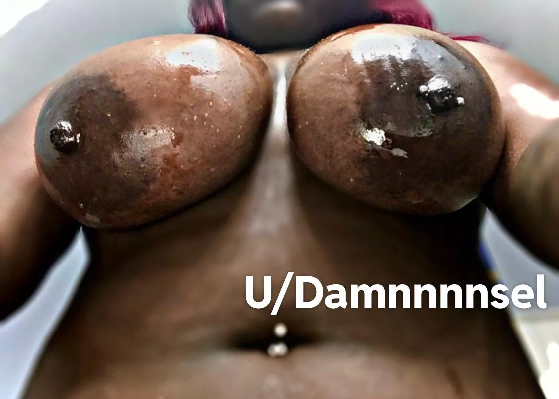 You like my areolas baby 😏 posted by Damnnnnsel