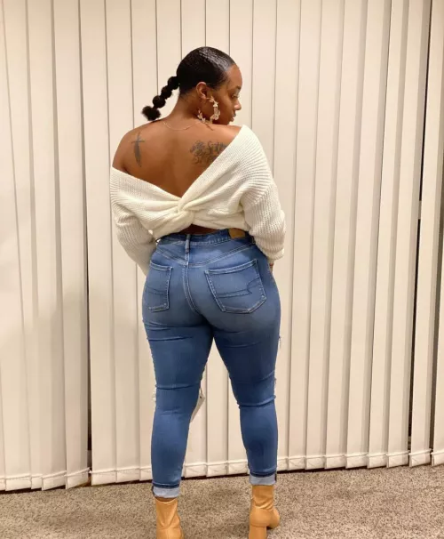 You like my outfit? by nmastered