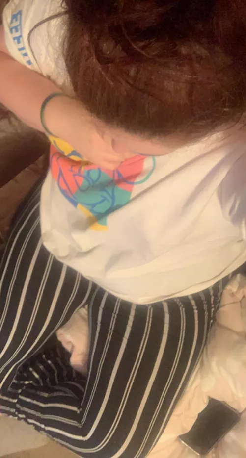 You like my thick thighs? Hmu on snap ;) anashreaves by scarlett0723