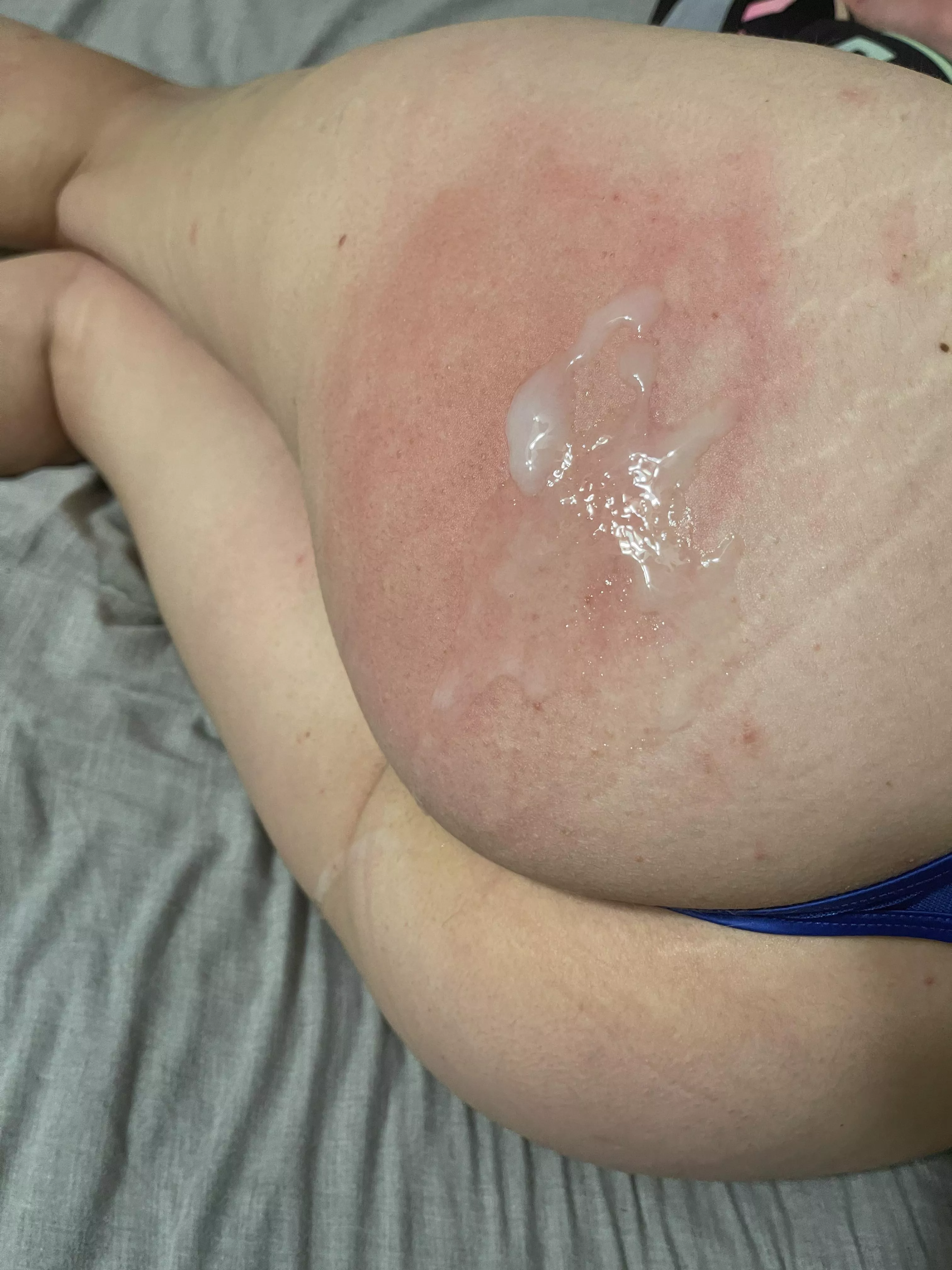 You like the frosting on this cake? posted by MilfLunaRyder