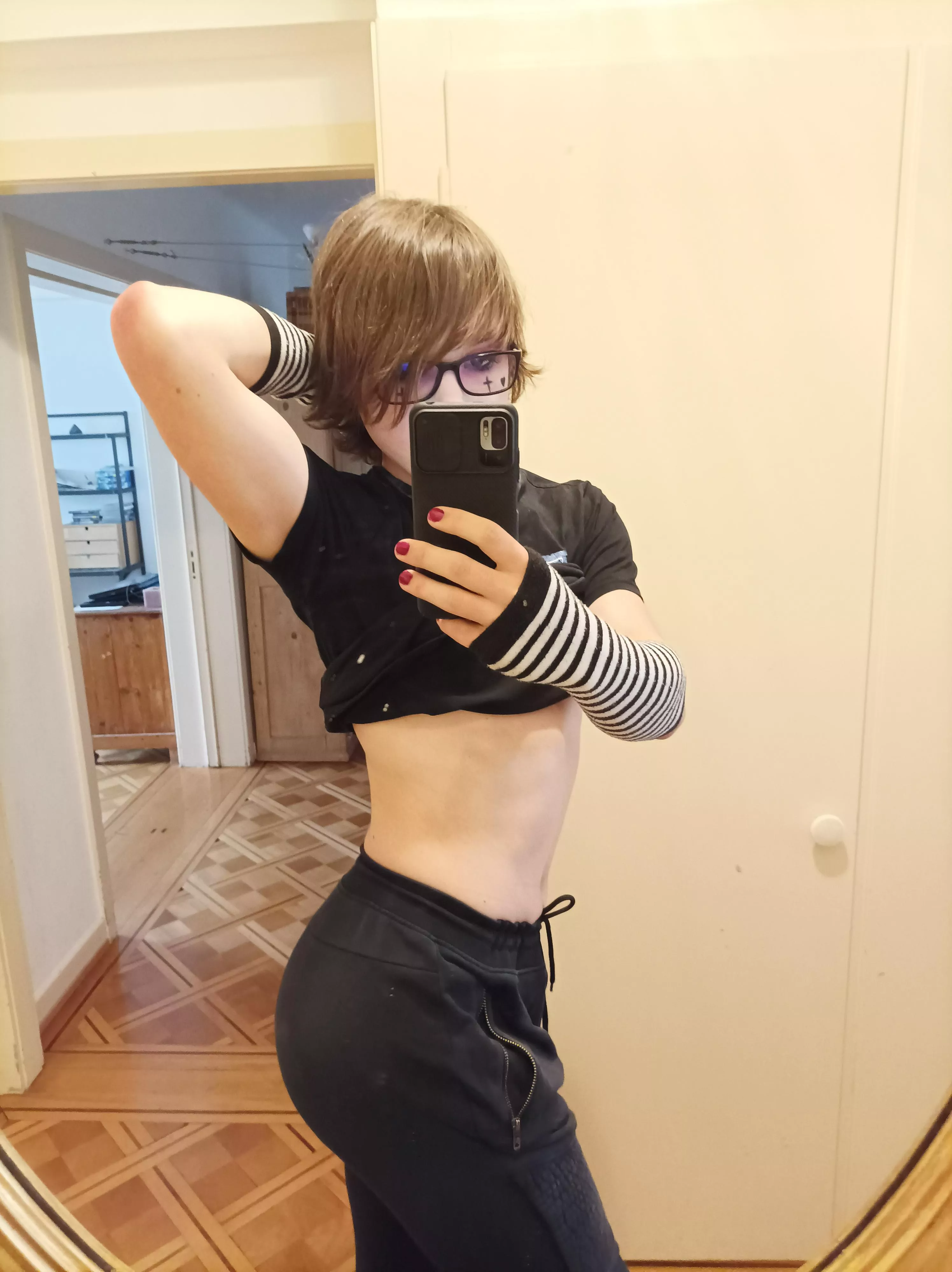 You liked a lot my last pic like this, maybe this one too posted by TheoTheBest300