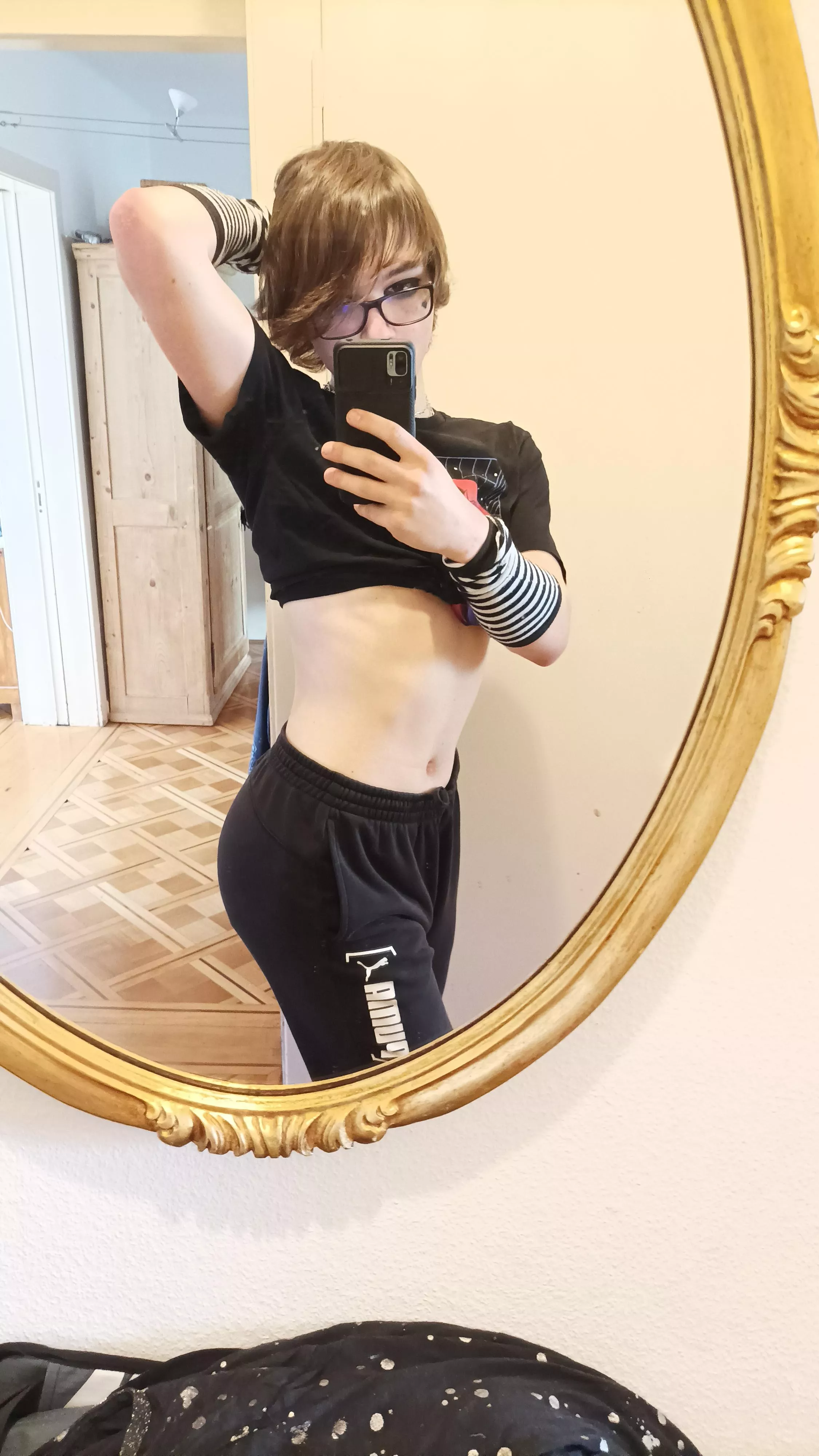 You liked my first pic like this, I send you another one✌️☺️✌️ posted by TheoTheBest300