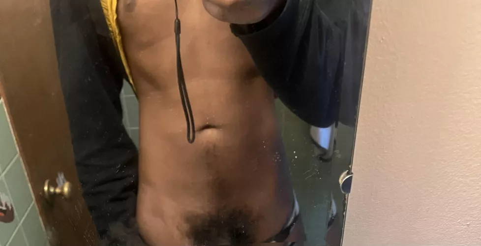 You likin’ the bush?😏 by Trevonhaywood