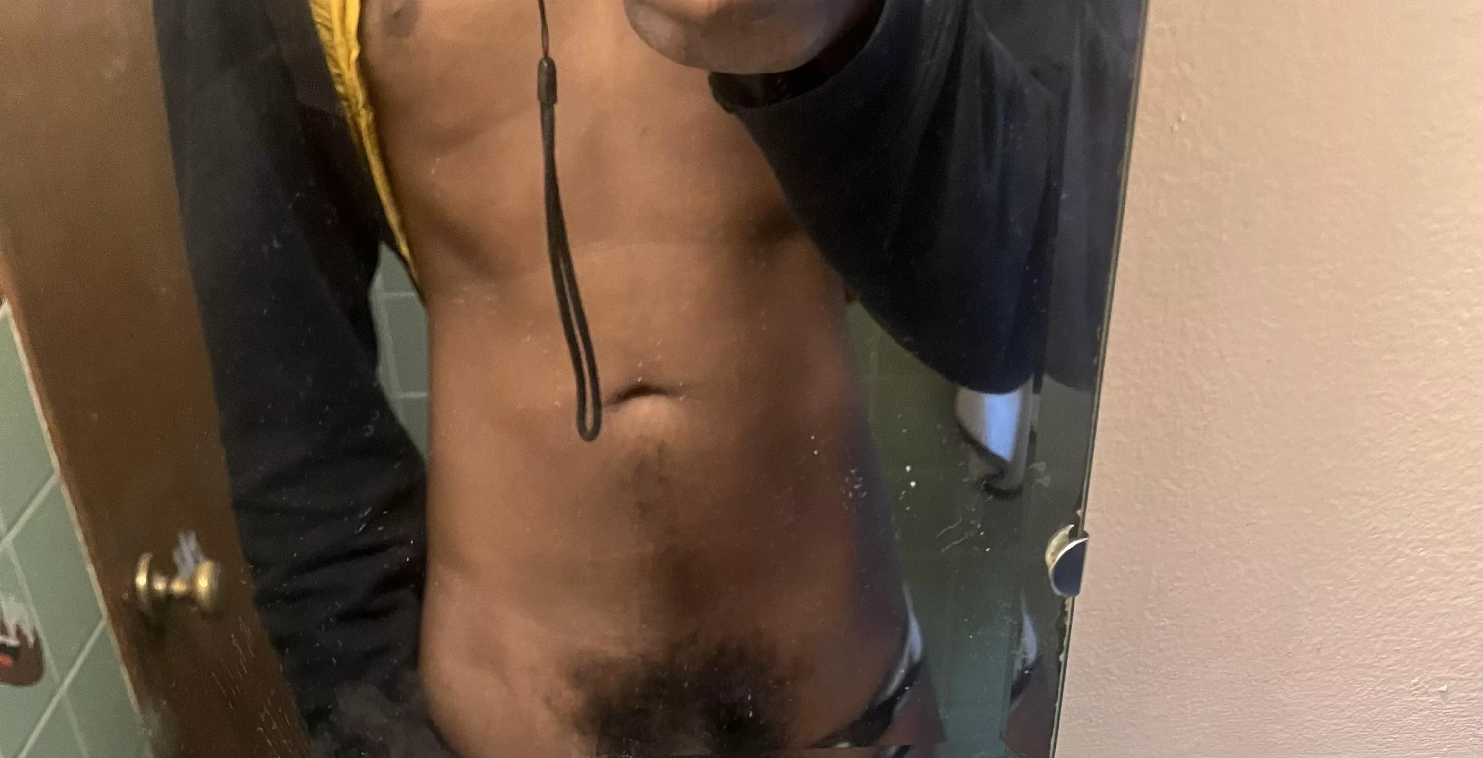 You likin’ the bush?😏 posted by Trevonhaywood