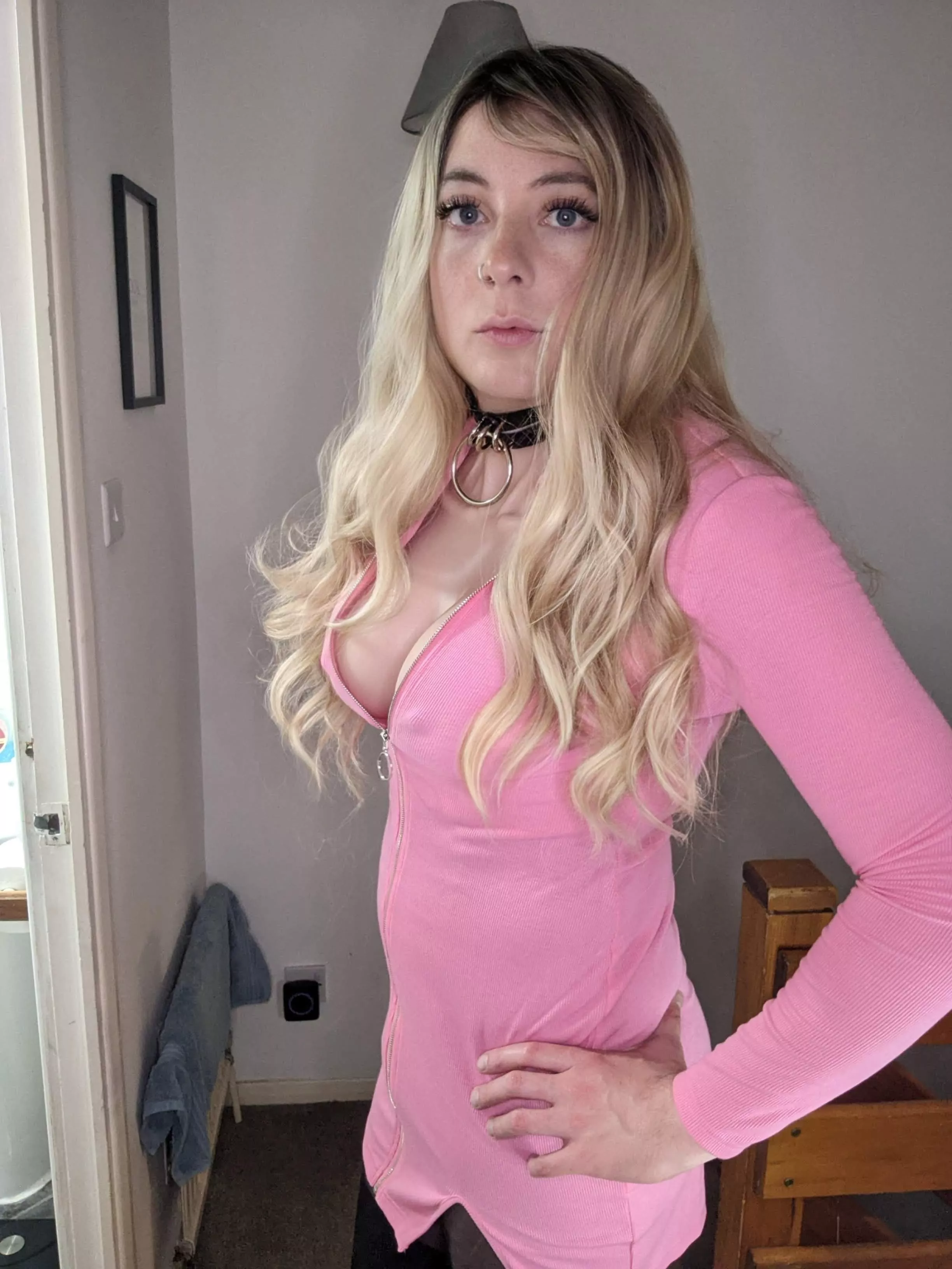 You look stressed, let me rub you down 😈 posted by BDSMPony