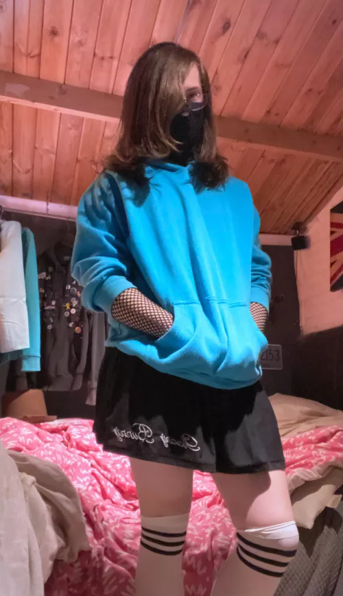 You mind if I show up to our first date like this~? by Emery_Gem