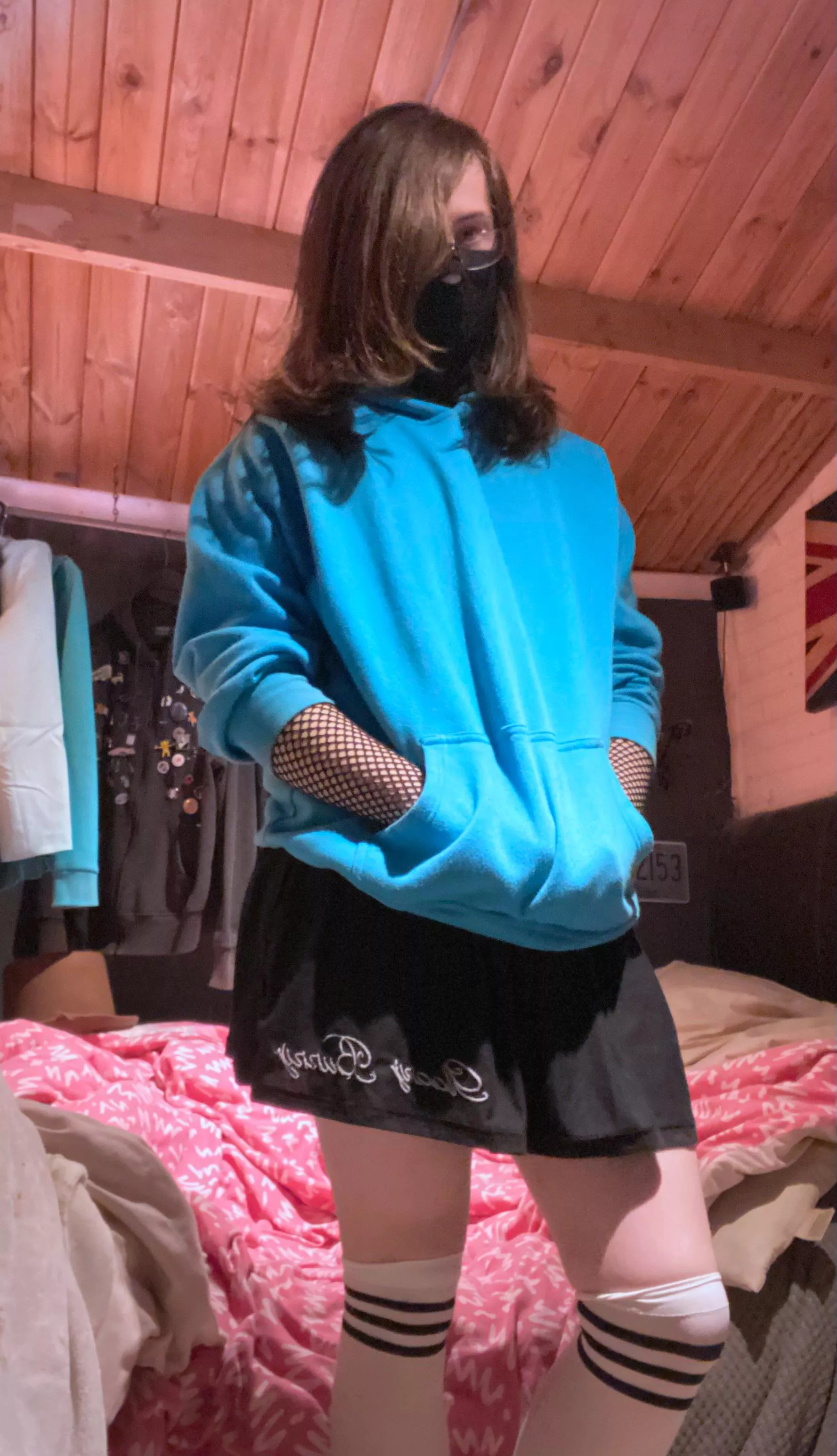 You mind if I show up to our first date like this~? posted by Emery_Gem