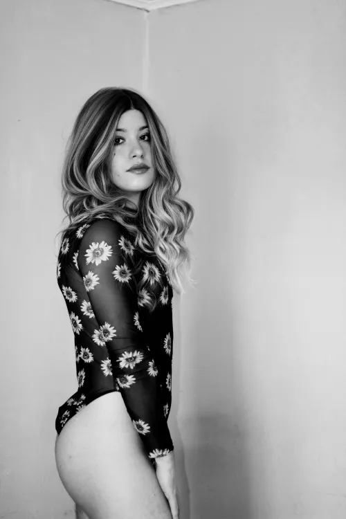 you need flowers in your life by Annia_cds