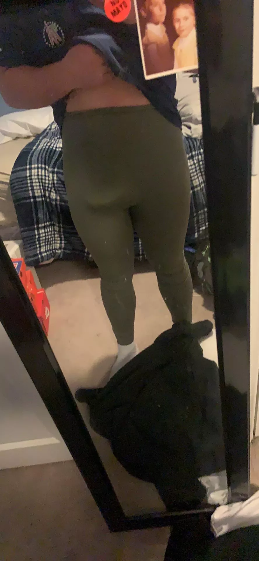 you see this at the gym, wyd? posted by femfordaddy1