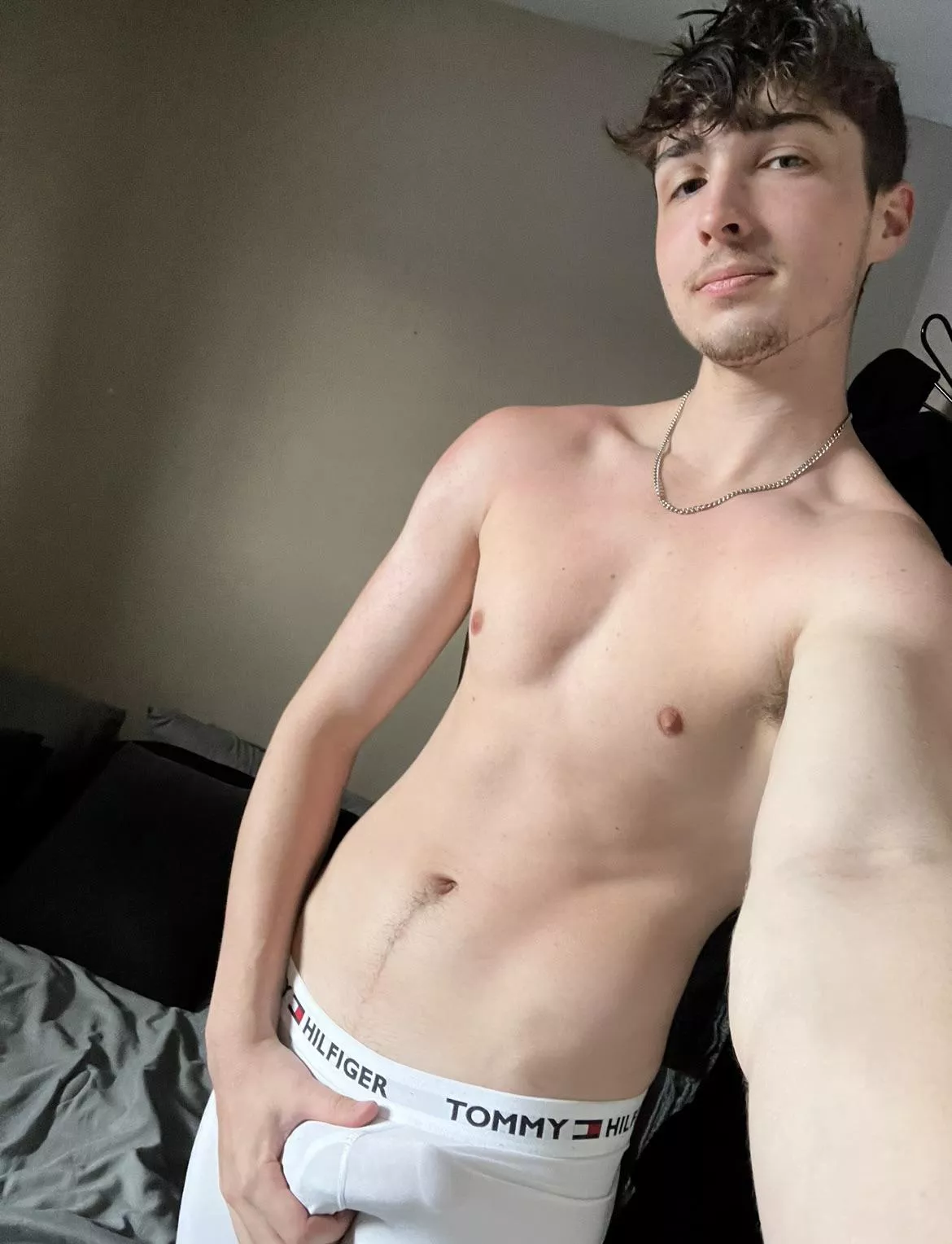 You should suck on my bulge posted by sadboycad