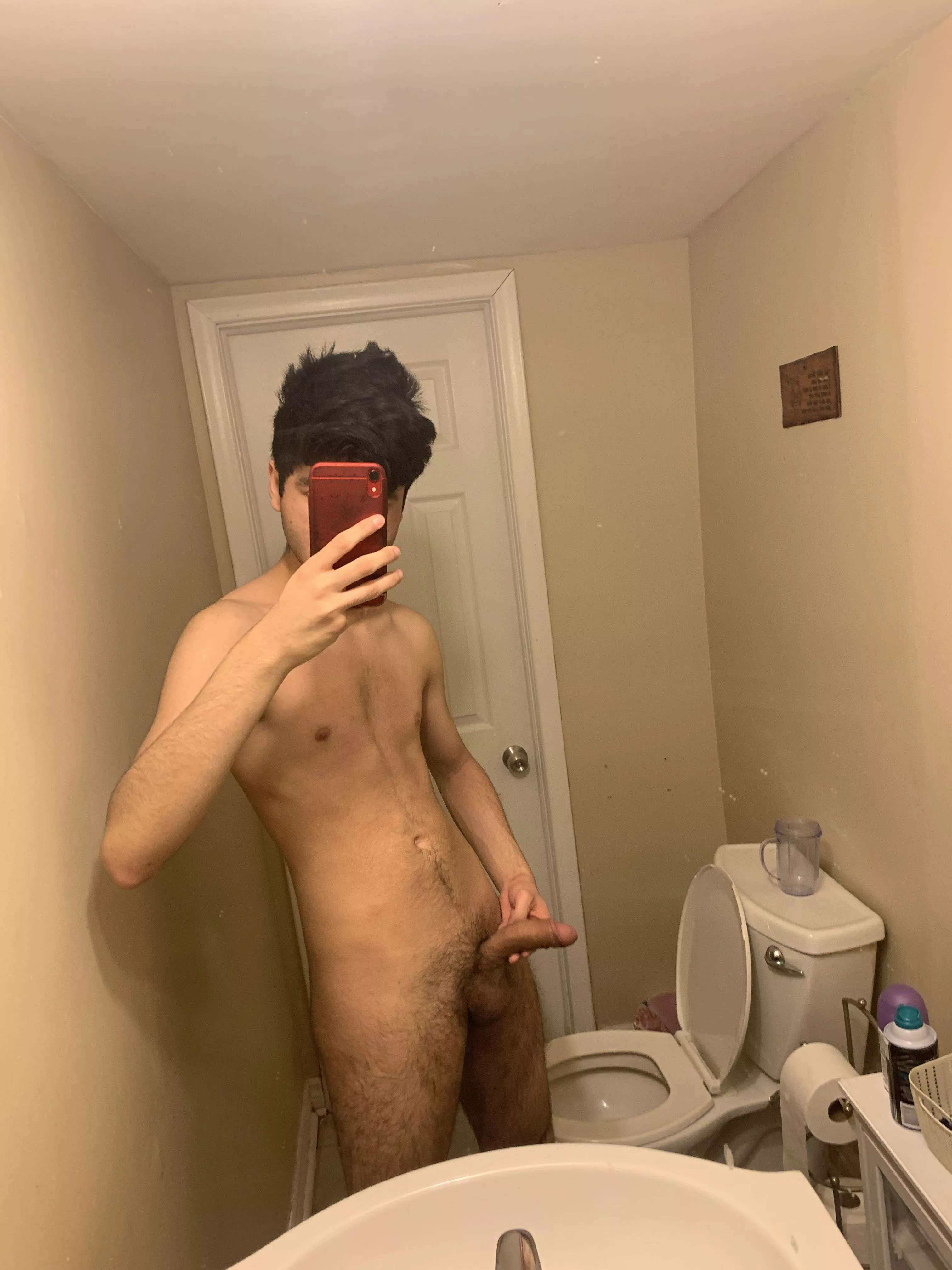 You want this treat I’m holding posted by Humble_Dog5190