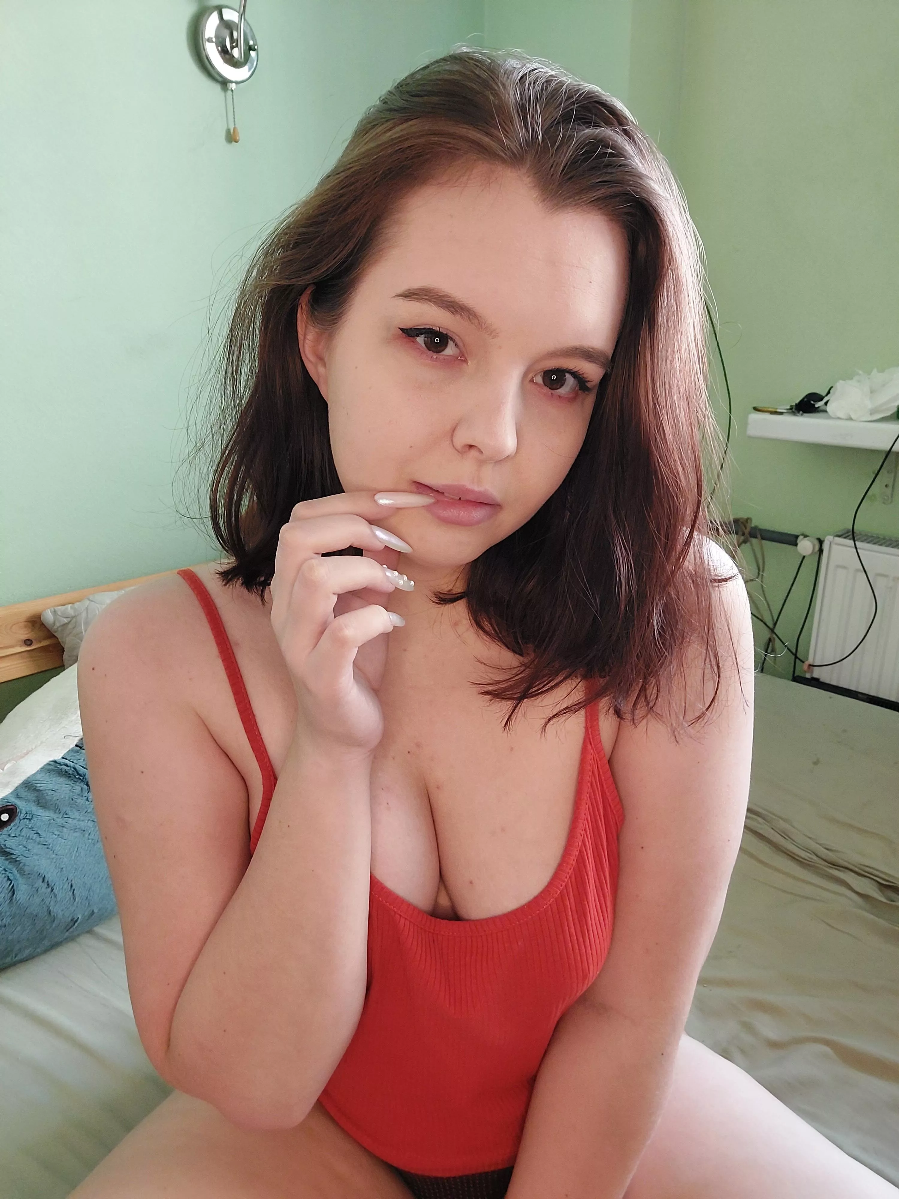 You want to see me naked, don't you? posted by san_drayang