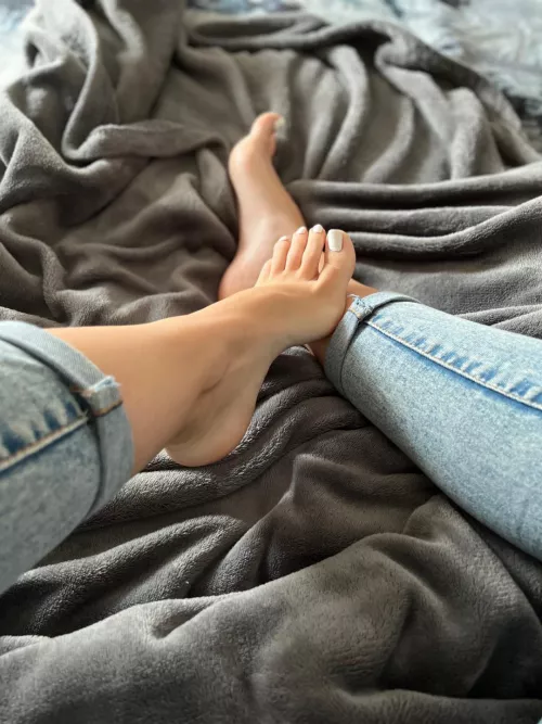 You wouldn't resist the flavor by CutieFeet0902