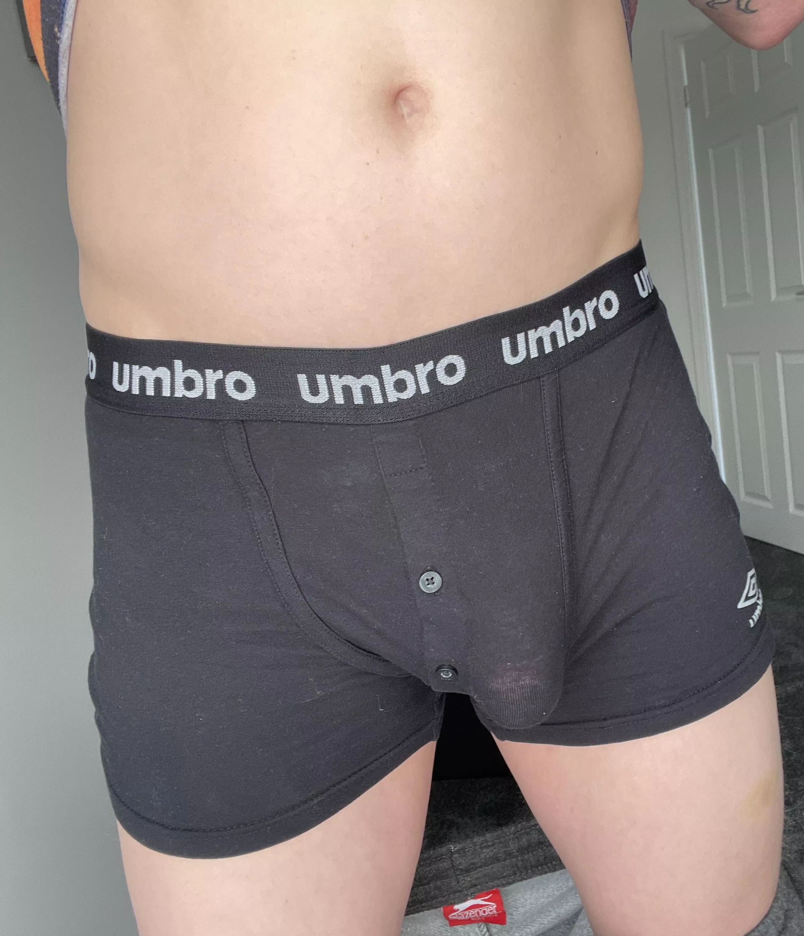 Young and cut 🇬🇧 posted by cutlad1998