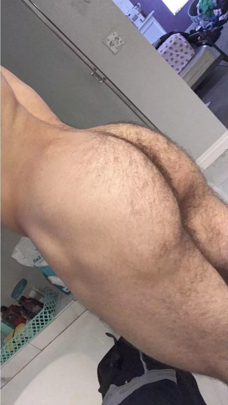 Young muscley bubble sas for your morning posted by brightoneat