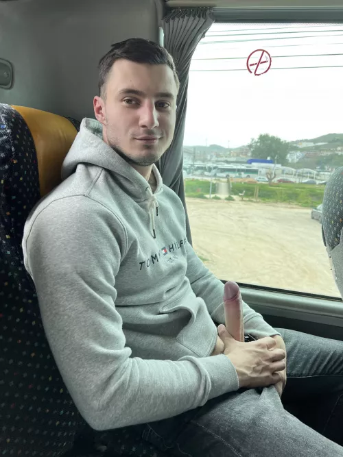 Your bus ride buddy 🙄😅 by Max_barz