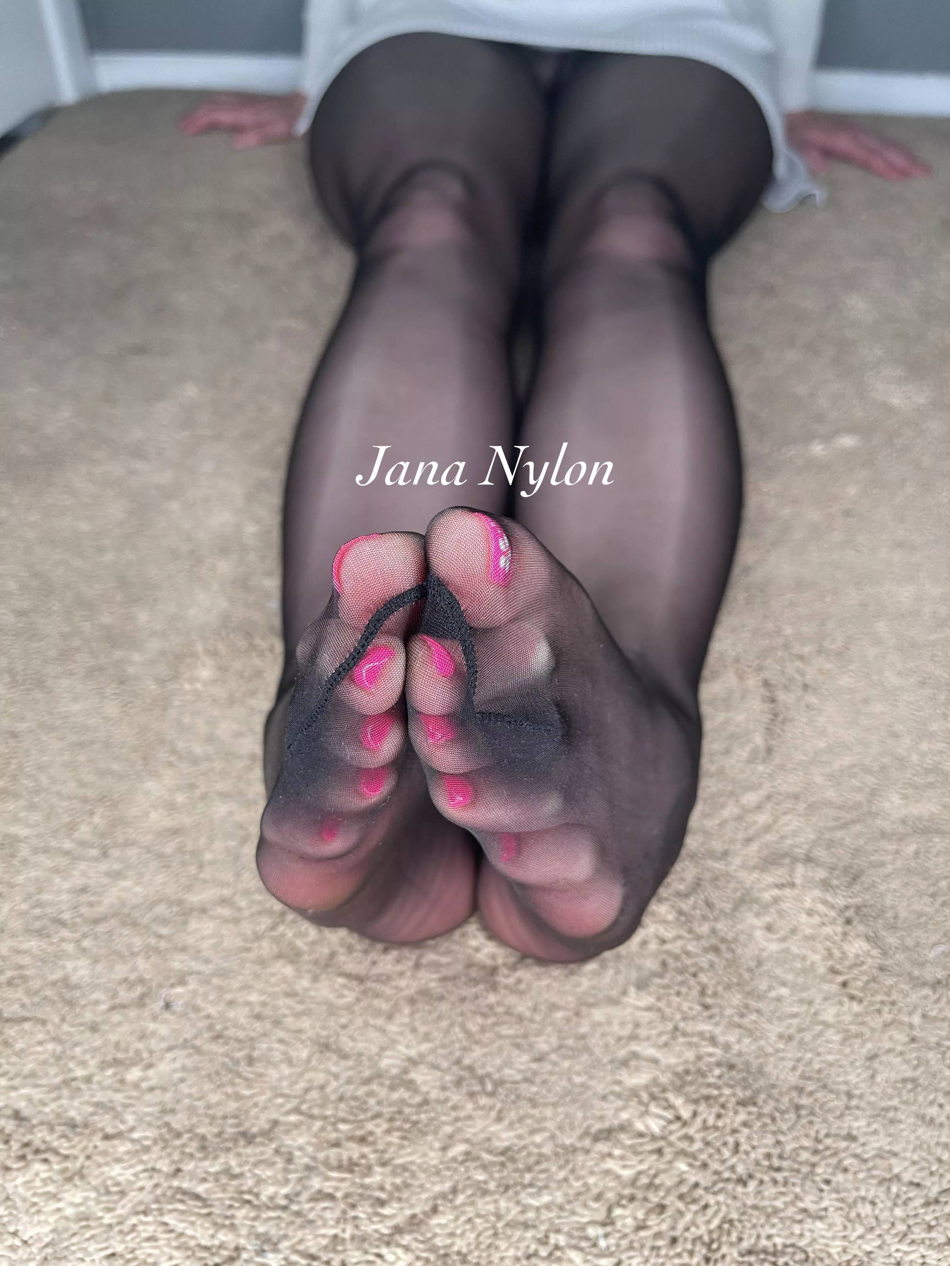 Your cock belongs between my nylon soles and pink toes! posted by JanaNylon