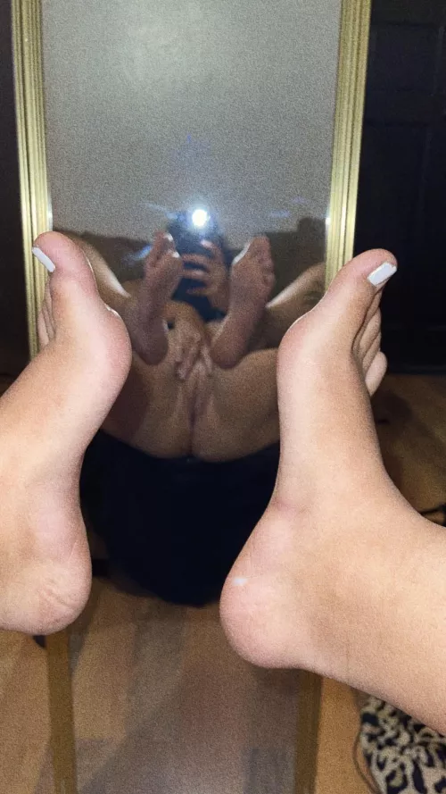 Your face would fit perfect between me😜 by princesa_k07